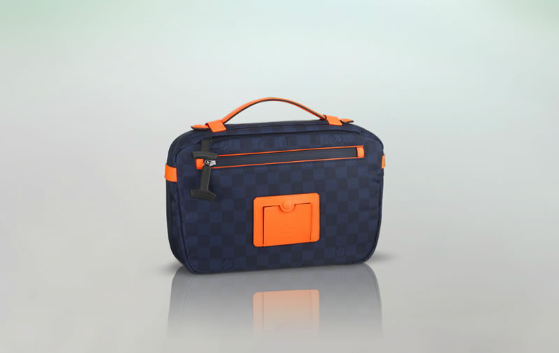 Shop Louis Vuitton BUMBAG 2021 SS Men's Bags