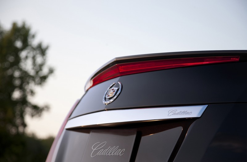 2014 Cadillac ELR Luxury Electric Arrives in January, Starts at $76,000, Cadillac Logo