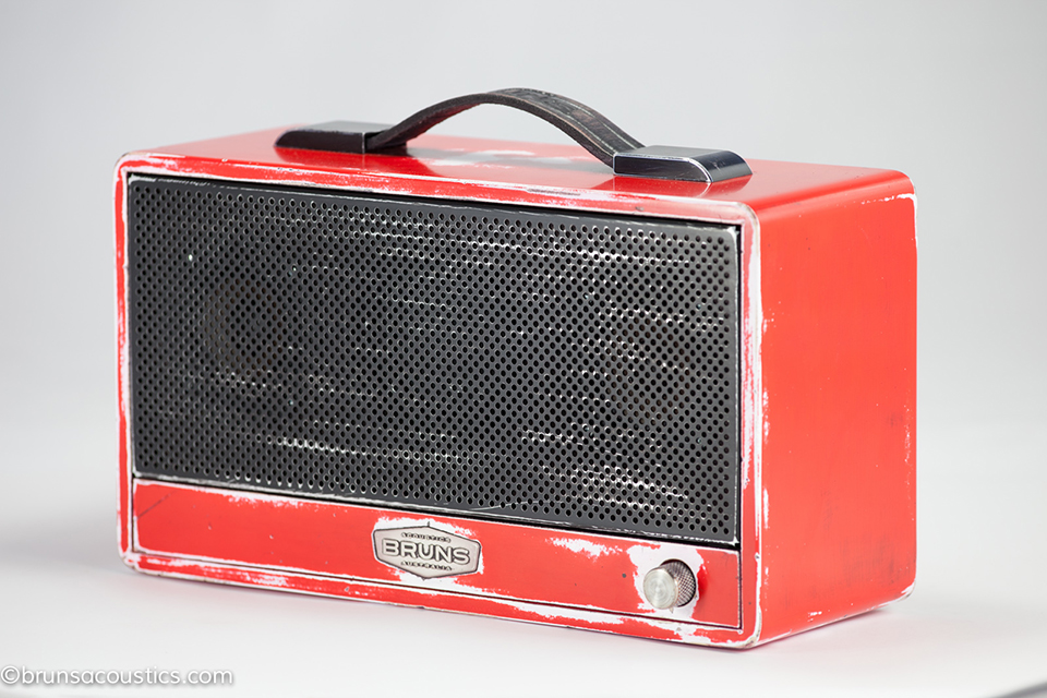 Bruns Bluetooth Retro Speakers, Red