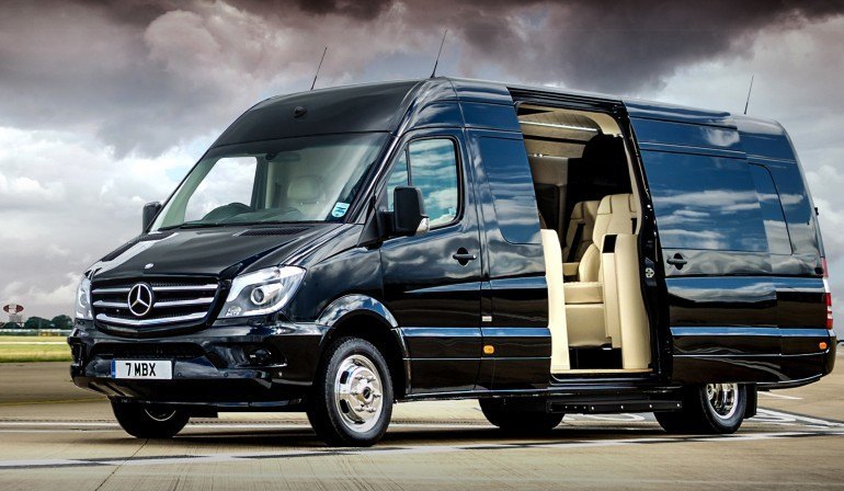 senzati-makes-the-mercedes-sprinter-more-like-a-private-jet1