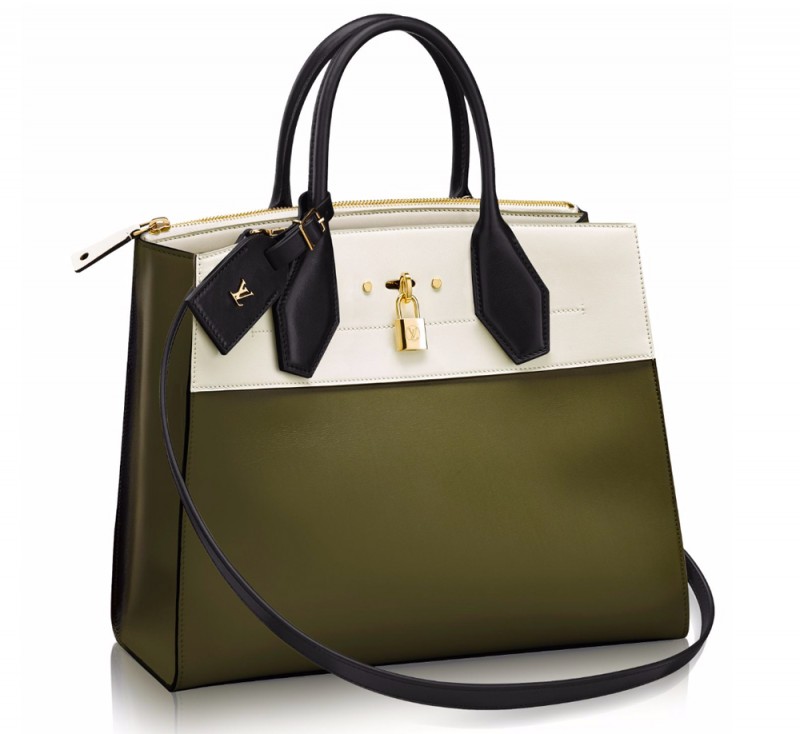 Sienna wore: Louis Vuitton City Steamer Bag @adidas Stan Smith