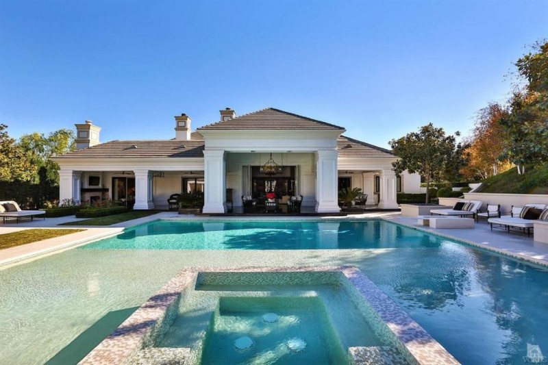 Wayne Gretzky Relists California Mansion for $8.2M | American Luxury