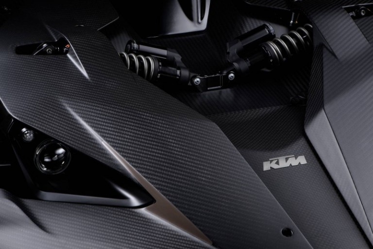 2016 KTM X-Bow Black Edition Is All Carbon Fiber | American Luxury