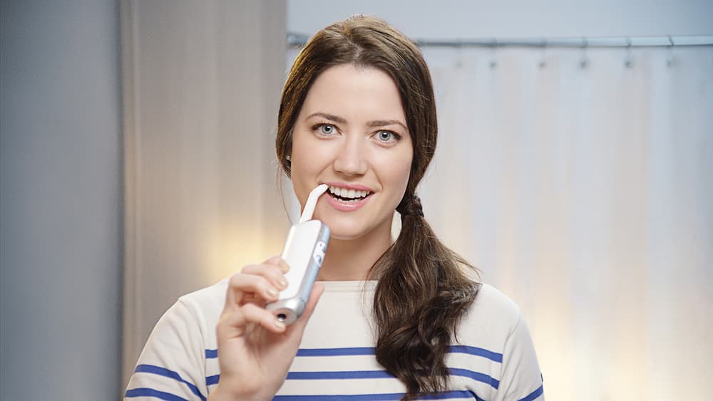 onvi-prophix-toothbrush-brings-video-surveillance-to-your-mouth2