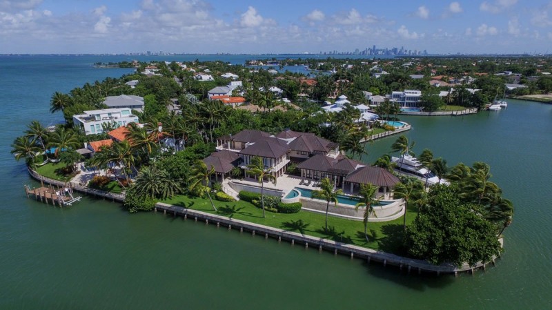 Key Biscayne’s ‘Miami Vice’ Mansion Is Now Available as a $75K-a-Month ...