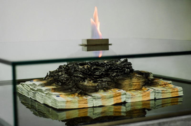 too-much-ii-cash-burning-sculptural-table1