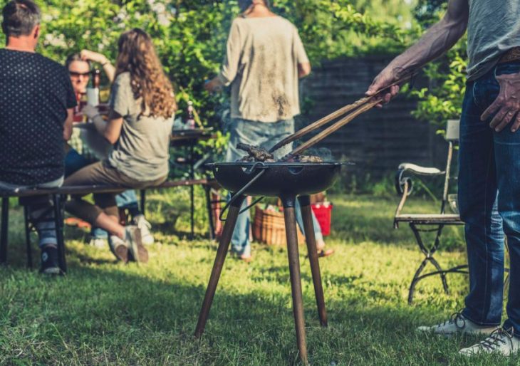 Just Add a Sunny Afternoon: The German-Crafted YRON Charcoal Grill