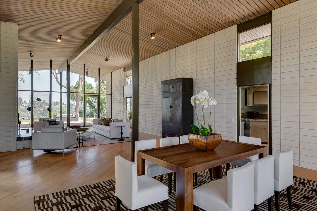 ‘The Post' Star Meryl Streep Spends $3.6M on a Time-Capsule Mid-Century ...