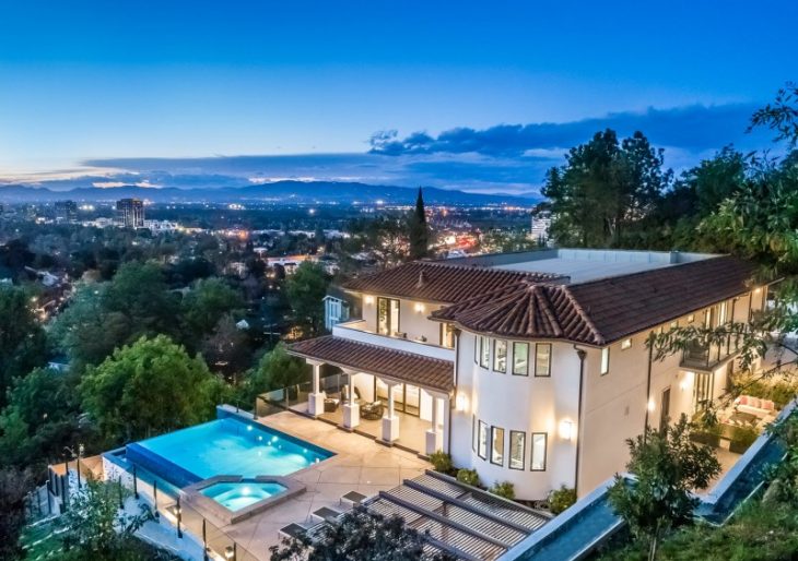 Dwyane Wade And Gabrielle Union Pick Up Gorgeous Sherman Oaks Manse For 6m American Luxury