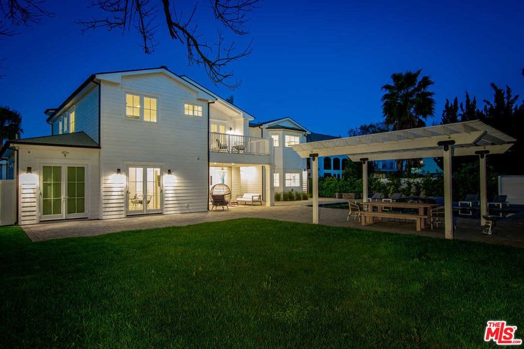 Rockets Ben Mclemore Shooting For A Breakeven 2 8m In Tarzana American Luxury