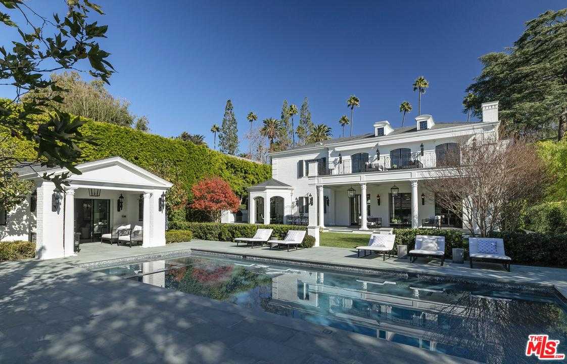 Billionaire Vera Guerin Takes $23.5M for Tasteful Mansion in the 90210 ...