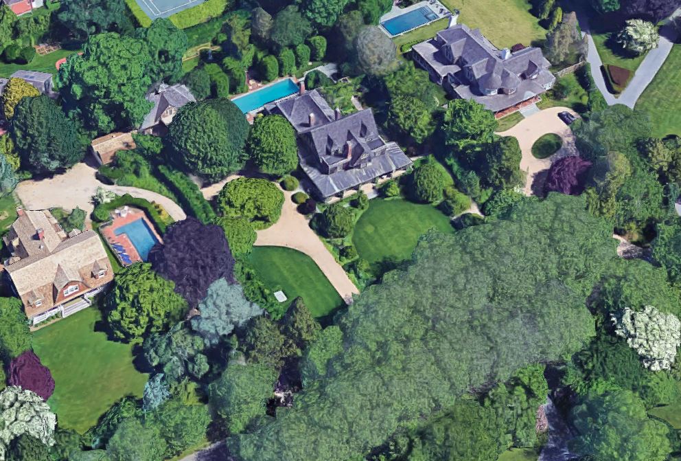 Martha Stewart Sells Hamptons Home for $16.5M—Double Her Ask | American ...