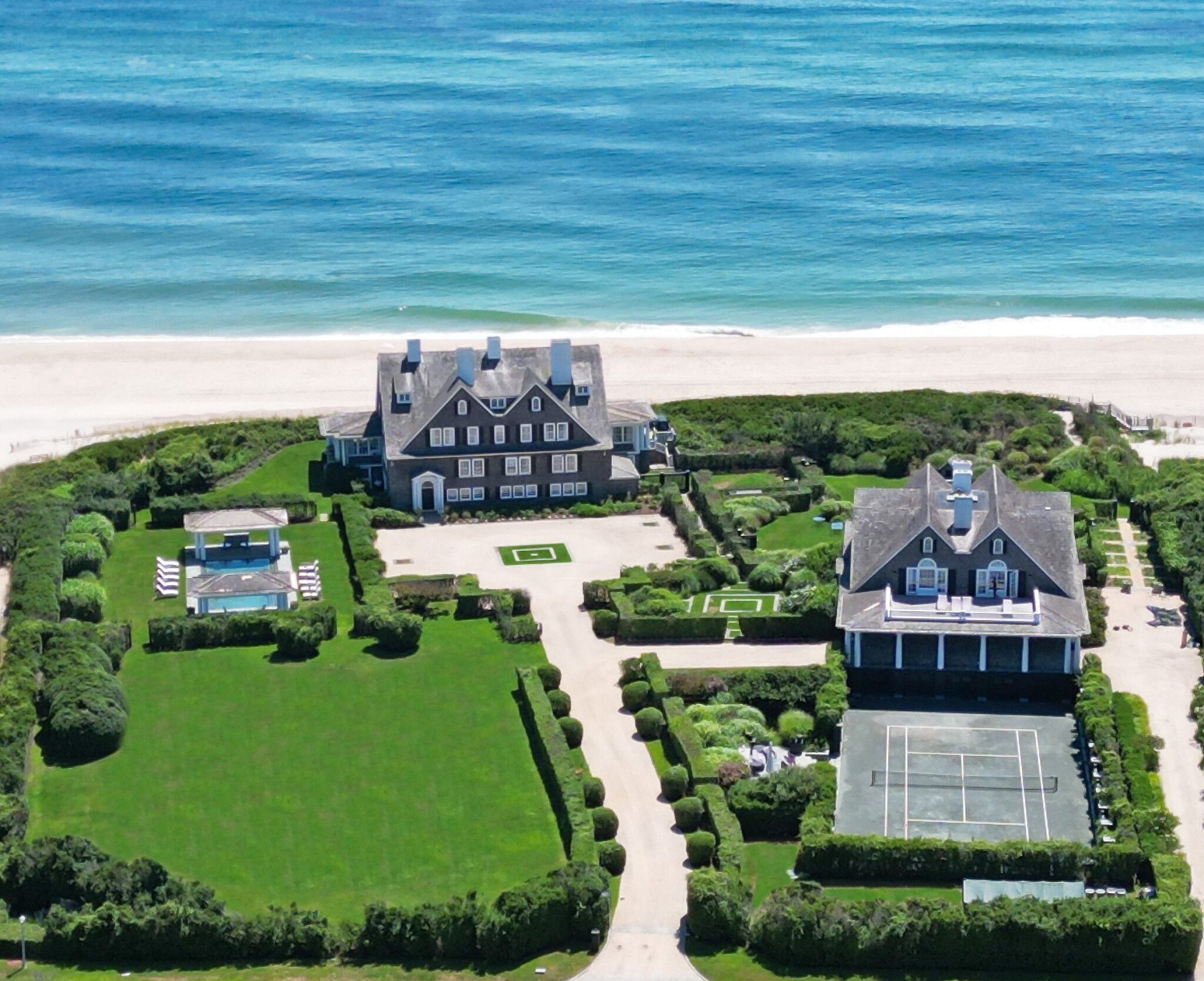 Art Media Maven Louise Blouin Seeking $150M for Hamptons Home ...