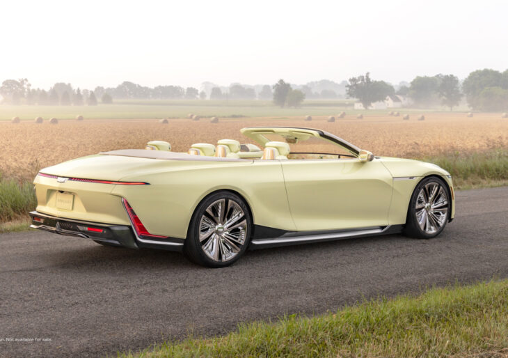 Cadillac SOLLEI Concept Captures Themes of Sun and Leisure